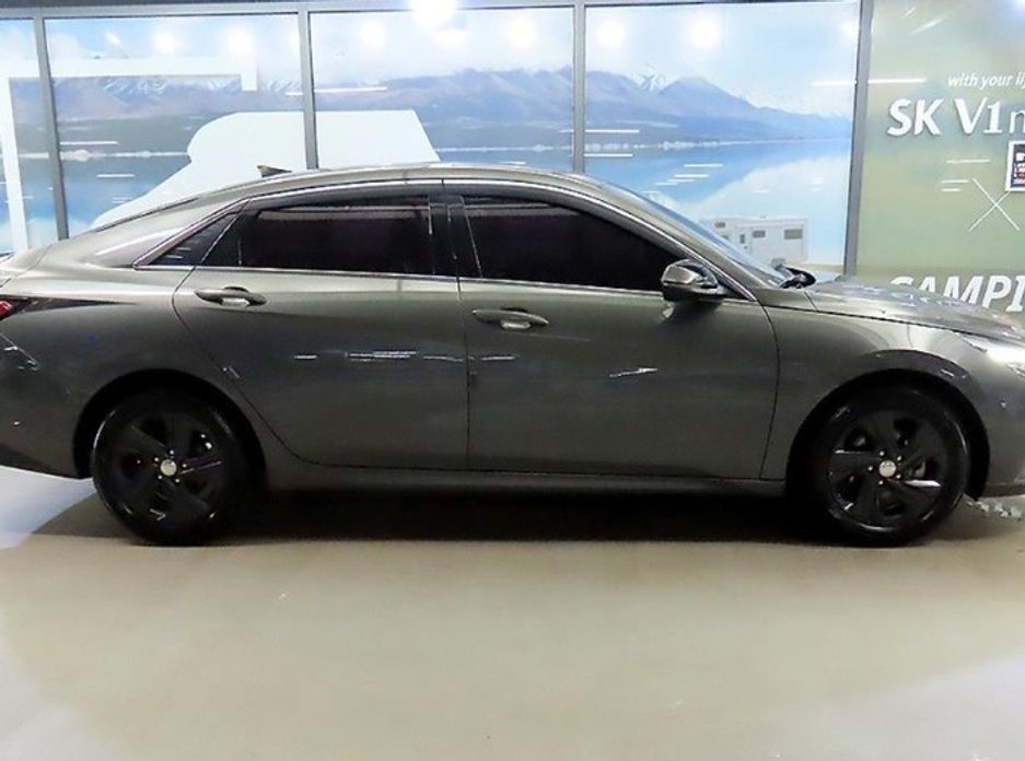 Hyundai AVANTE 2021