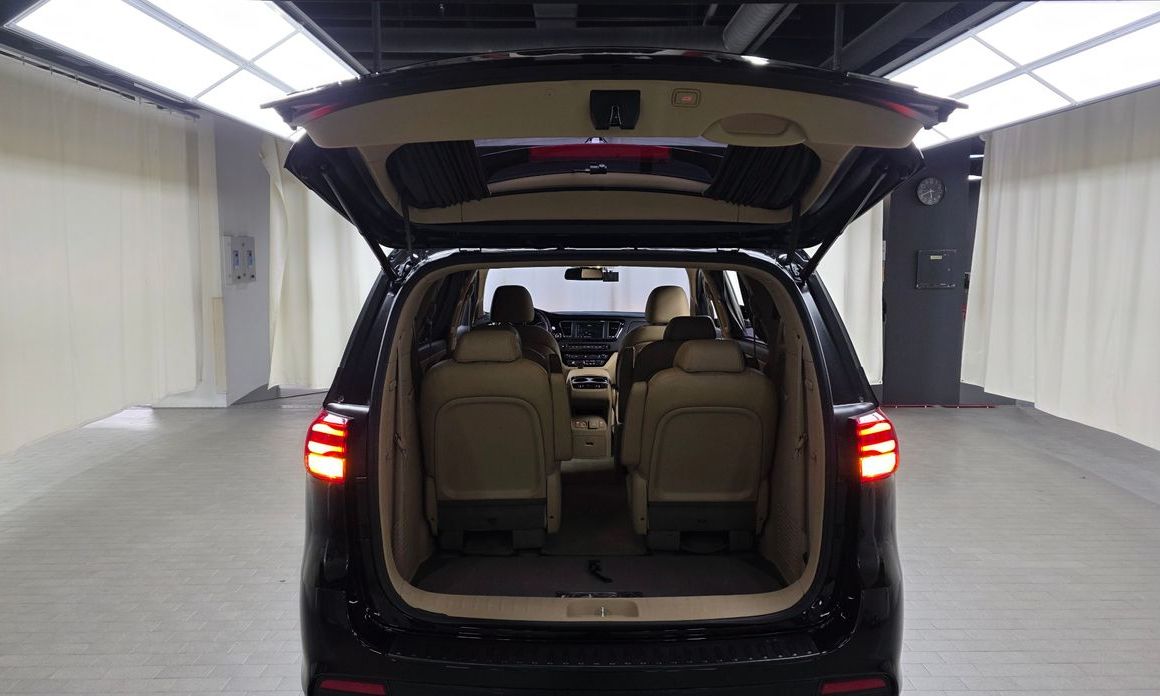 Kia Canival 2019