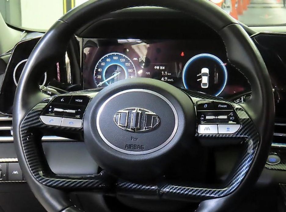 Hyundai AVANTE 2021