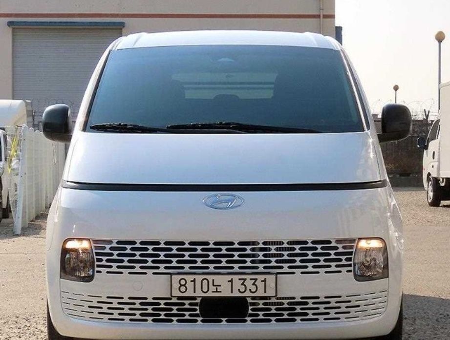 Hyundai Staria 2023