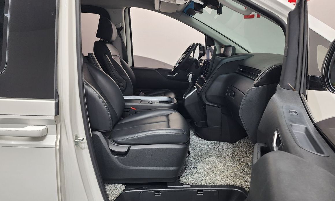 Hyundai Staria 2023