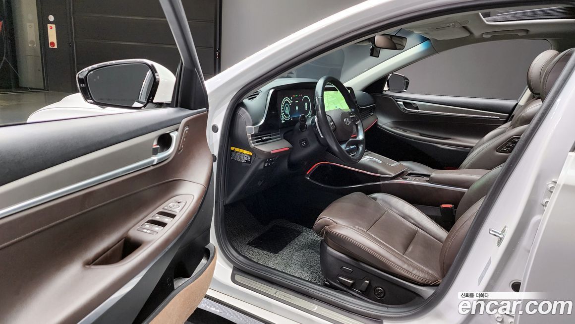 Hyundai Grandeur 2020