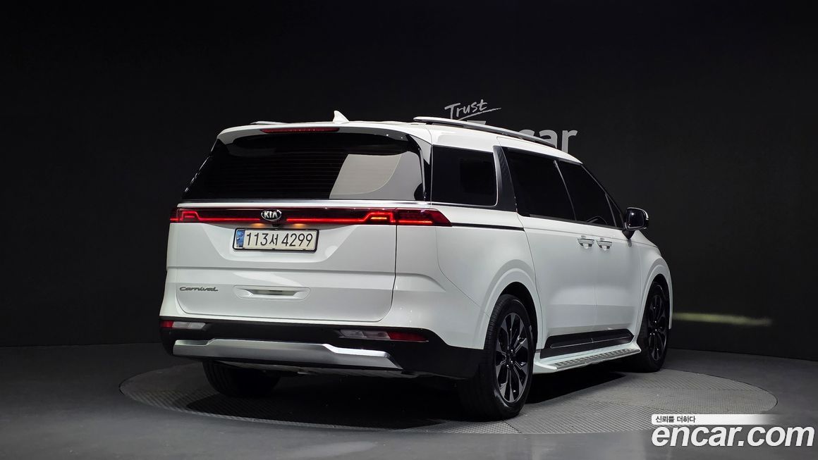 Kia Canival 2021