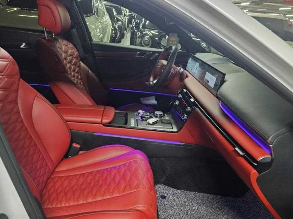 Genesis G80 2025