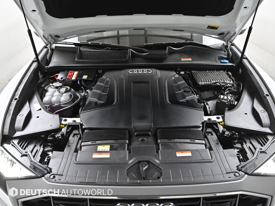 Audi Q8 2021