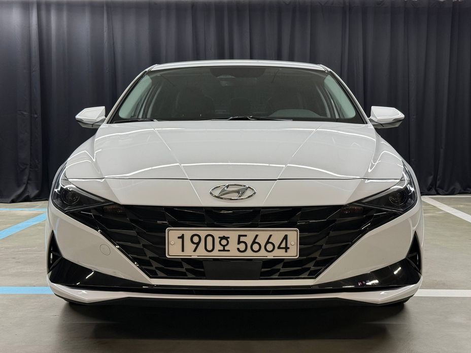 Hyundai AVANTE 2023