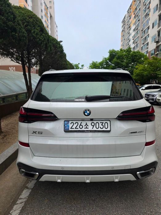 BMW X5 2025