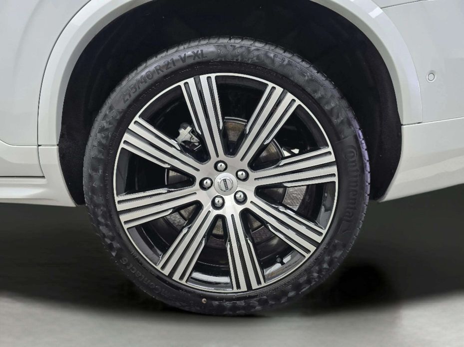 Volvo XC90 2025
