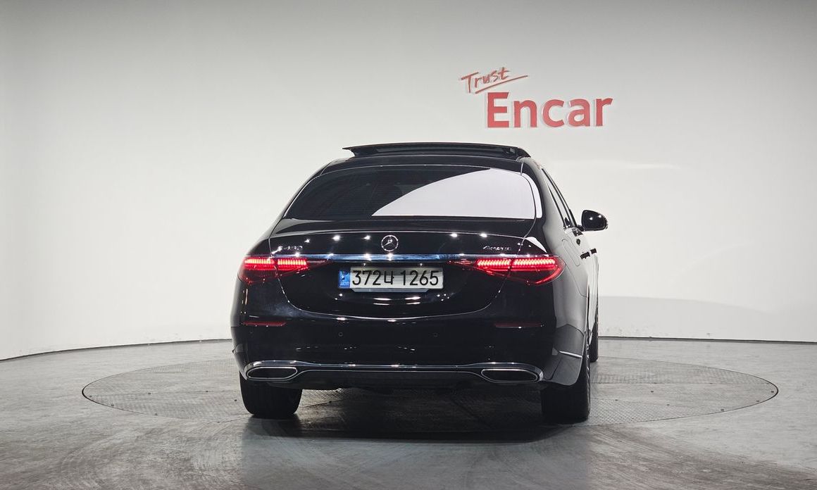 Mercedes-Benz S-Class 2022