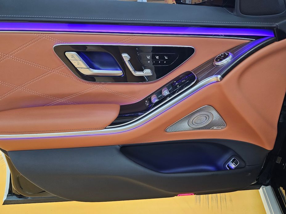 Mercedes-Benz S-Class 2023