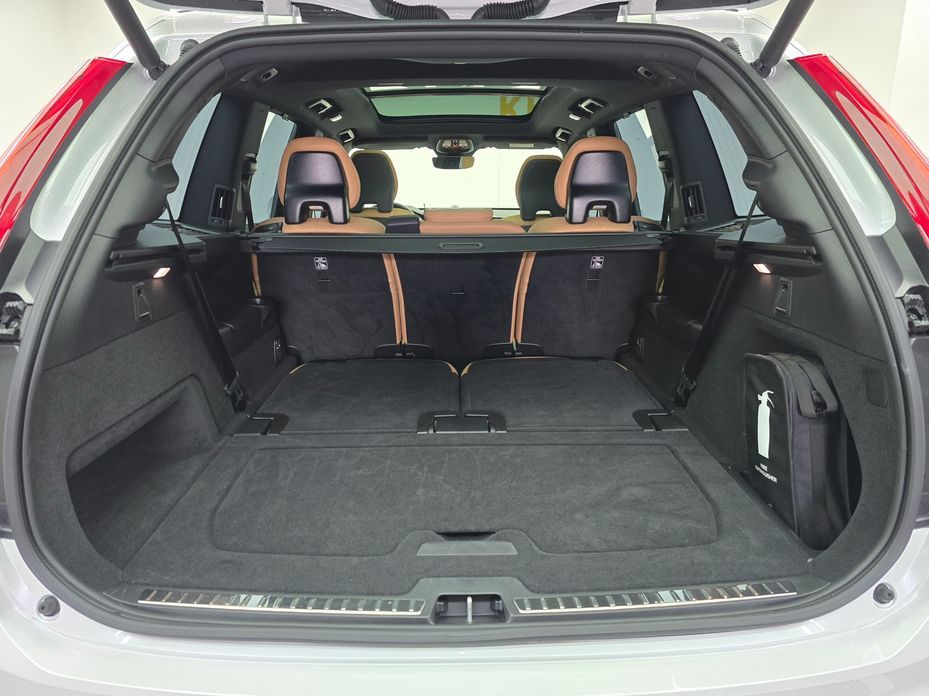 Volvo XC90 2025