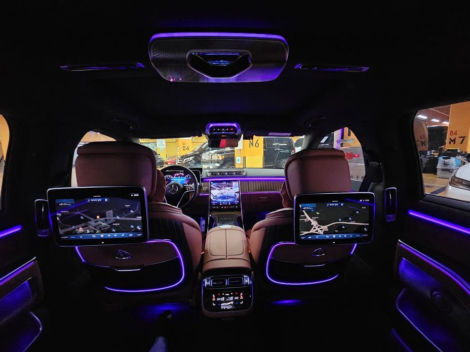 Mercedes-Benz S-Class 2023