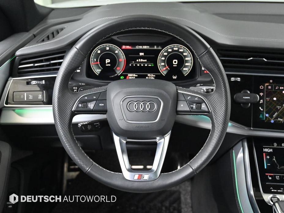Audi Q8 2021