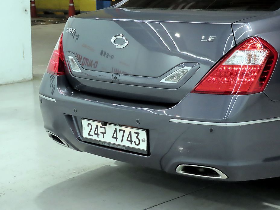 Renault-KoreaSamsung SM7 2011