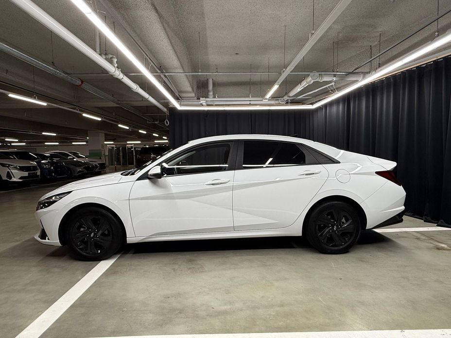 Hyundai AVANTE 2023