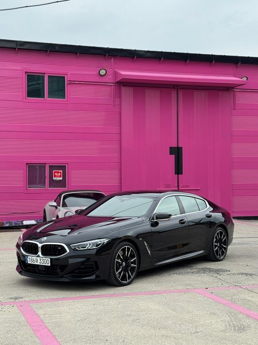 BMW 8-Series 2023