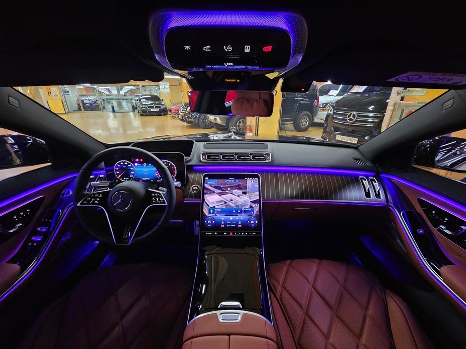 Mercedes-Benz S-Class 2023