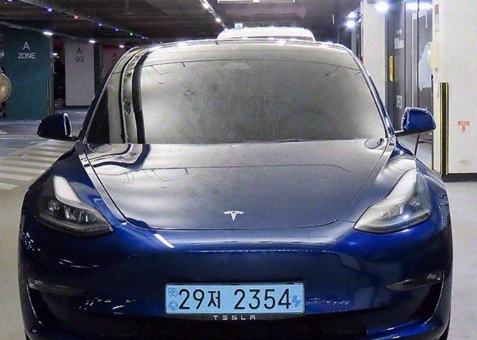 Tesla Model 3 2022