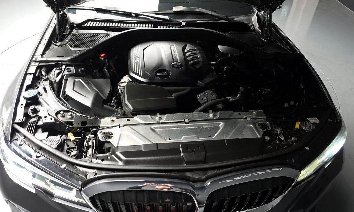 BMW 3-Series 2021