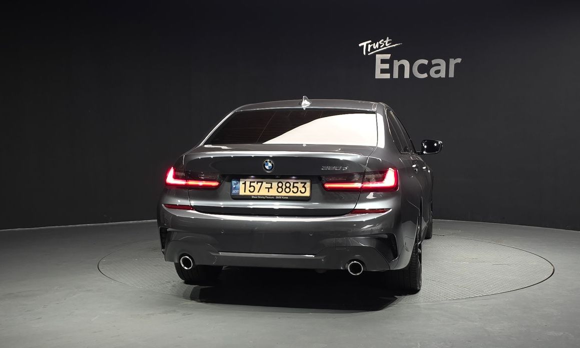BMW 3-Series 2021