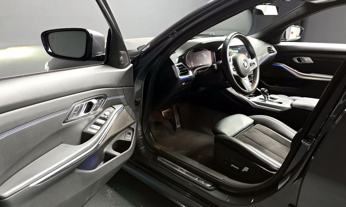 BMW 3-Series 2021