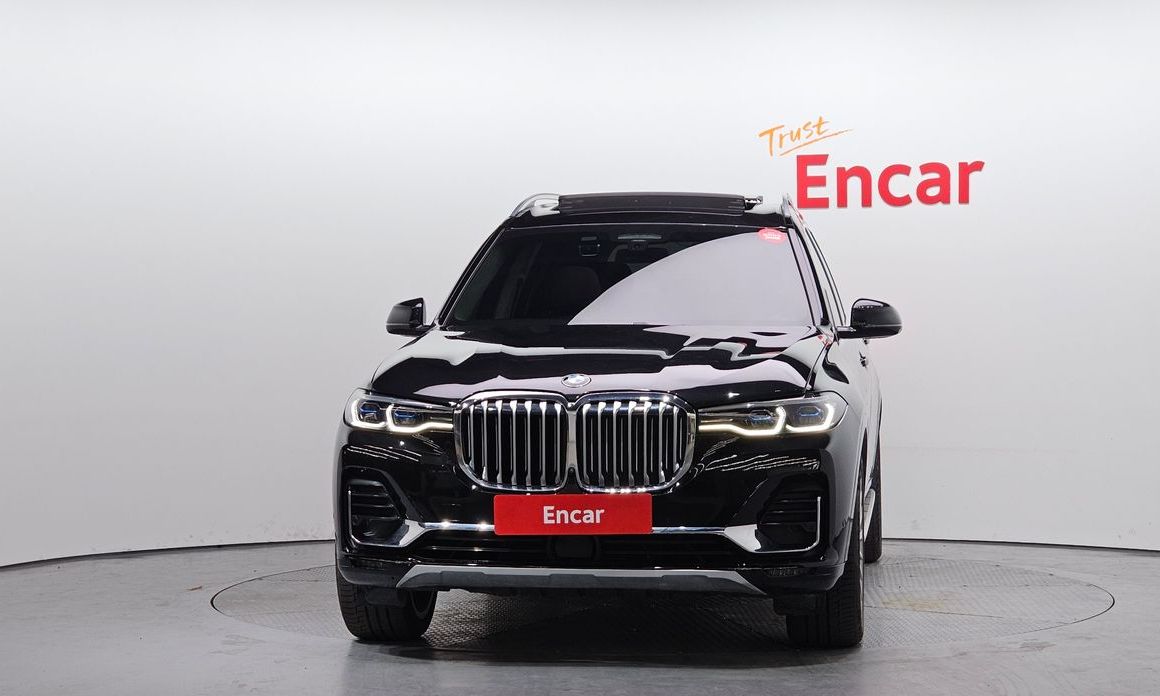 BMW X7 2021