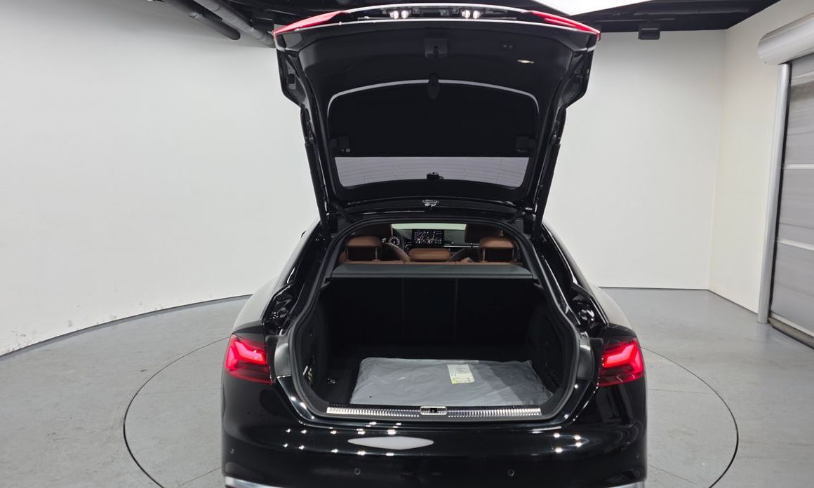 Audi A5 2023