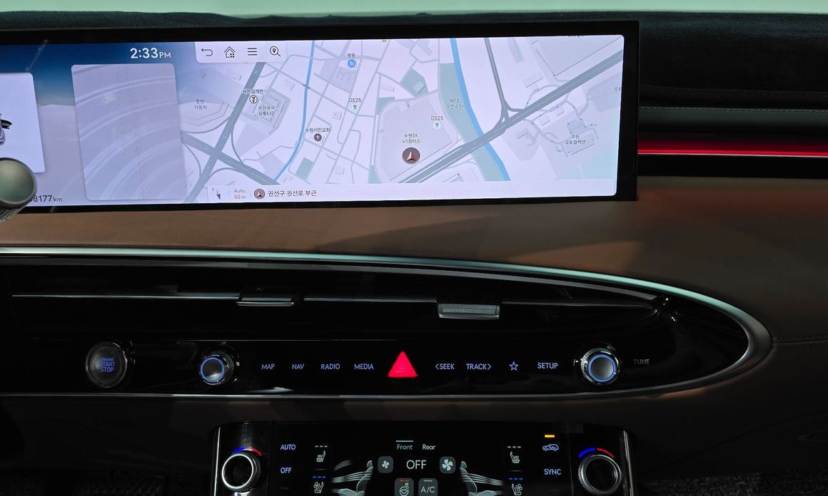 Genesis GV70 2025