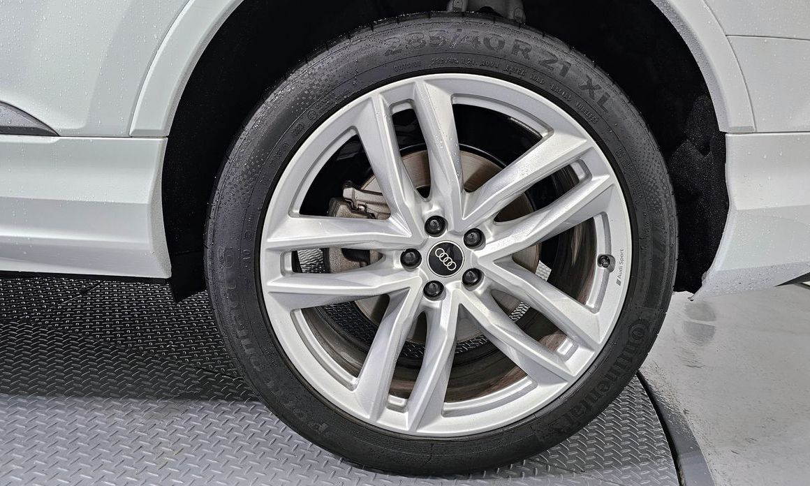 Audi Q7 2023