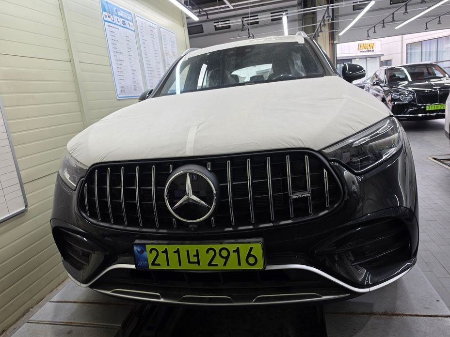 Mercedes-Benz GLC-Class 2026