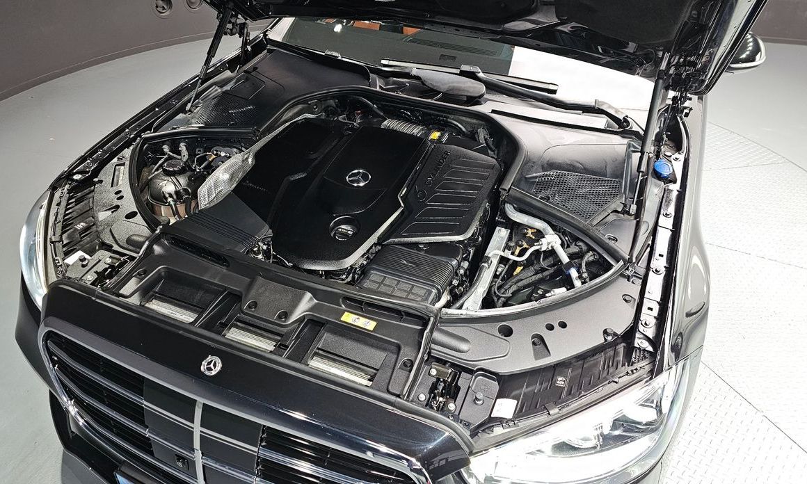 Mercedes-Benz S-Class 2022