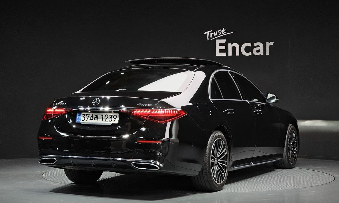 Mercedes-Benz S-Class 2022