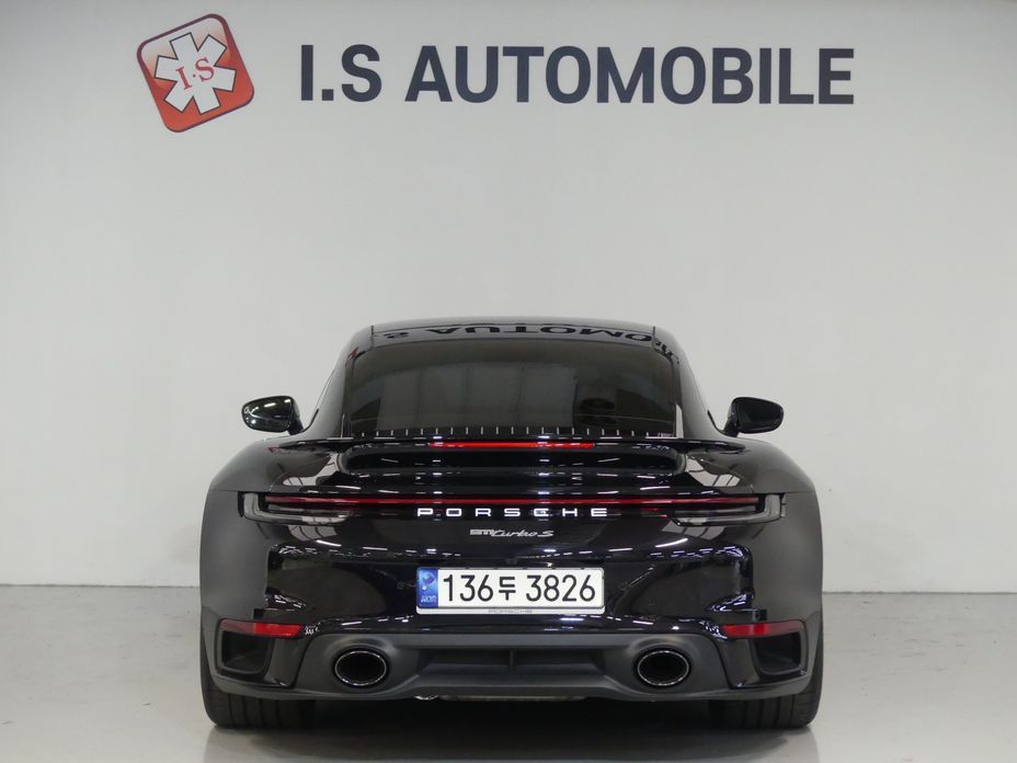 Porsche 911 2021