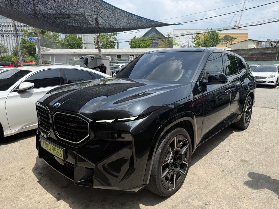 BMW XM 2023