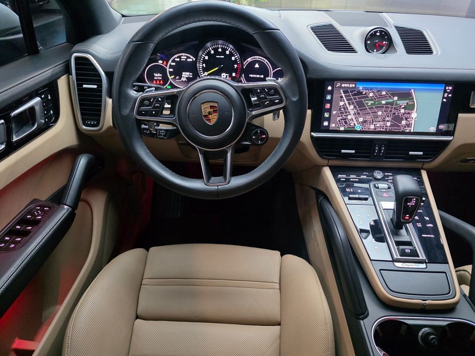 Porsche Cayenne 2023