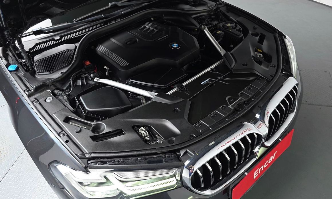 BMW 5-Series 2022