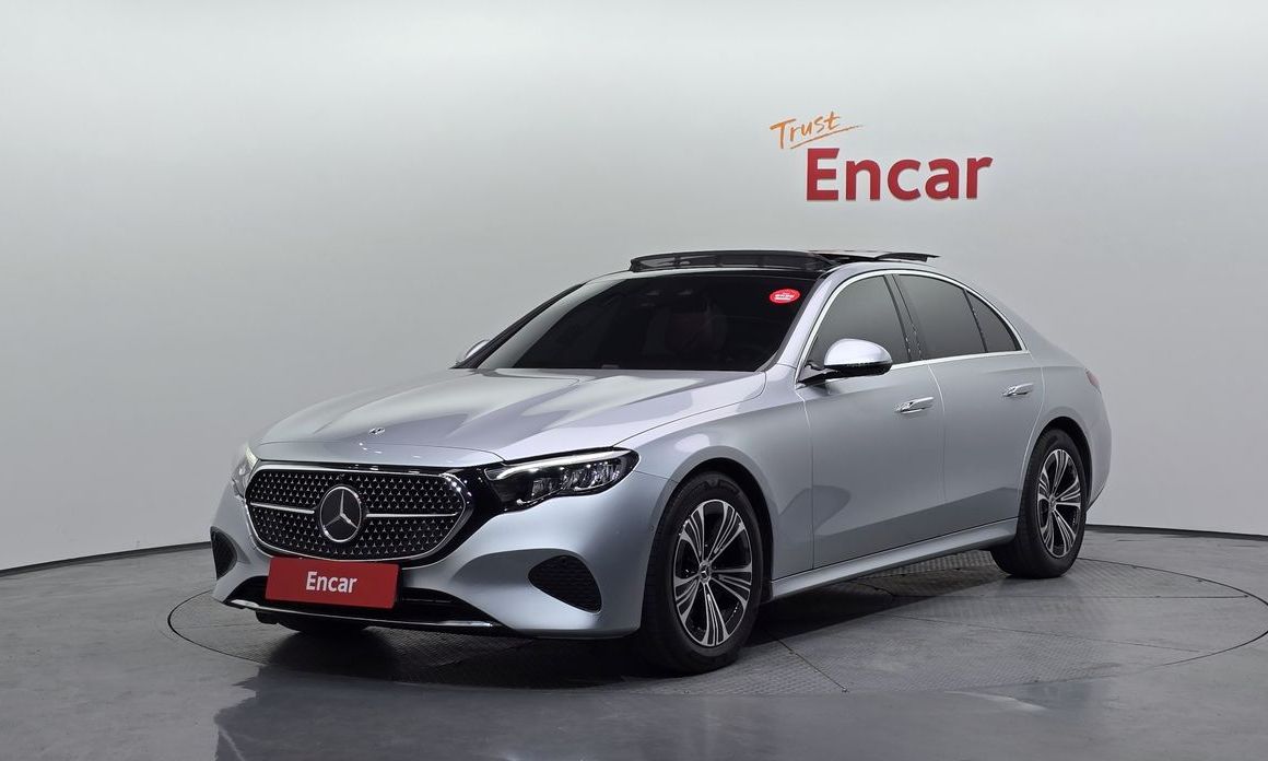 Mercedes-Benz E-Class 2025