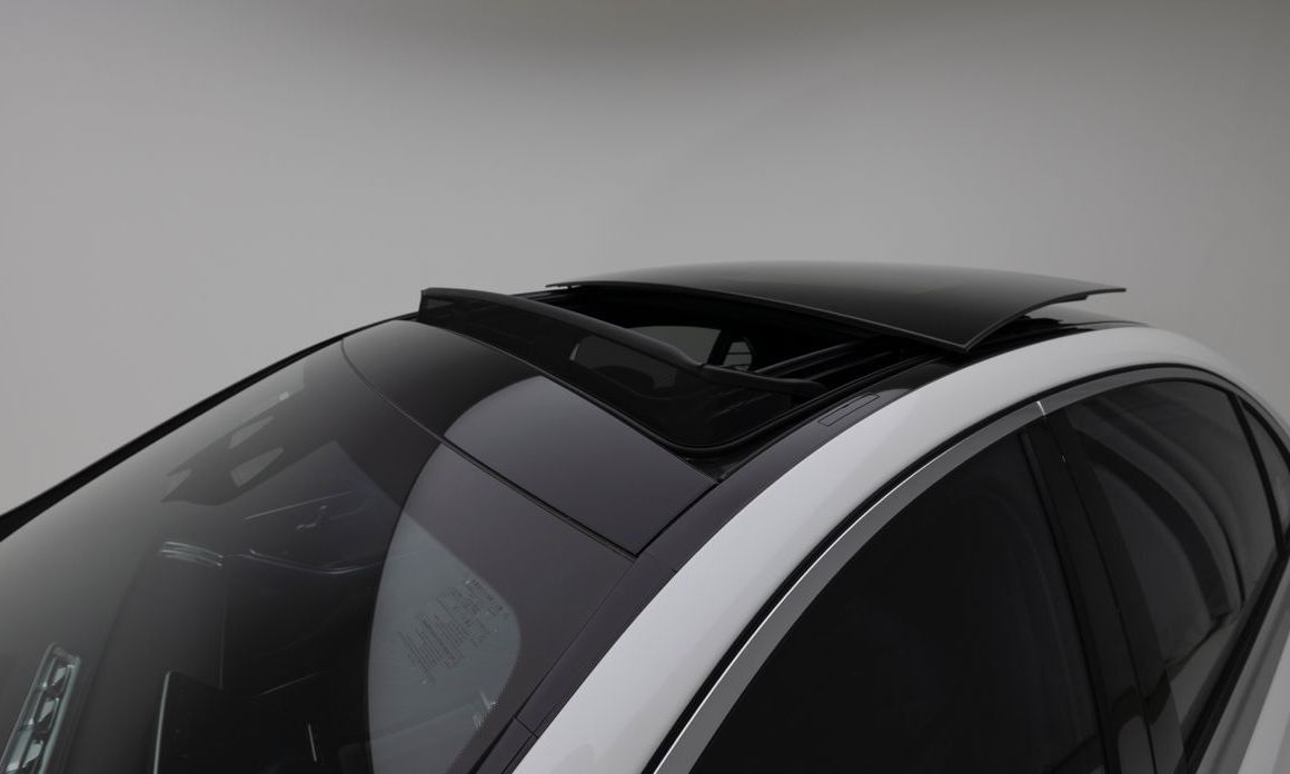 Mercedes-Benz S-Class 2024