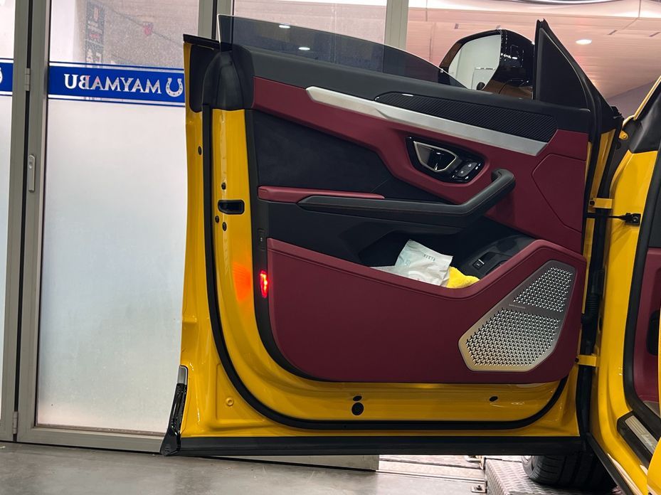 Lamborghini Urus 2021