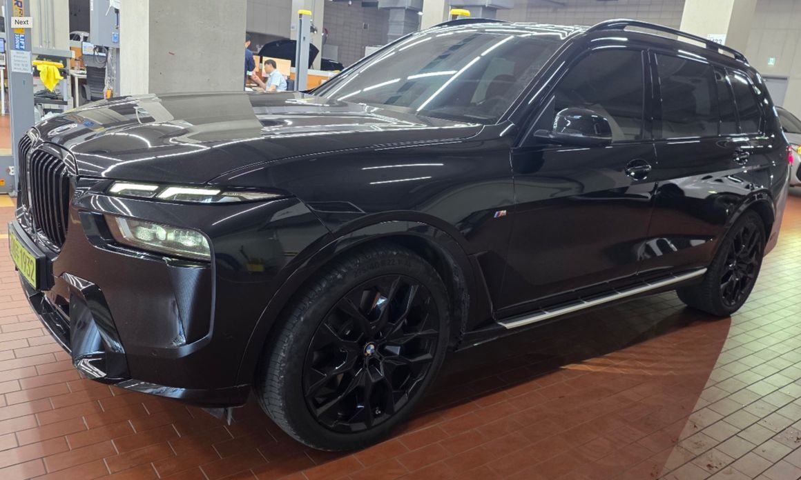 BMW X7 2025