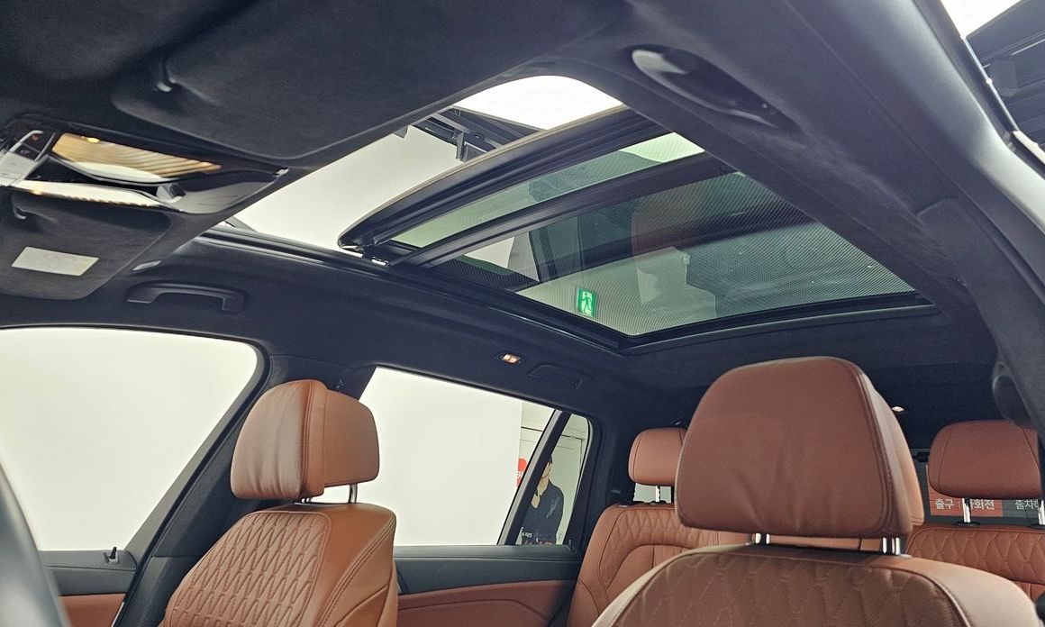 BMW X7 2025