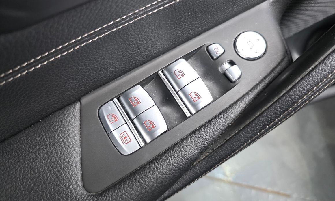 BMW 5-Series 2022