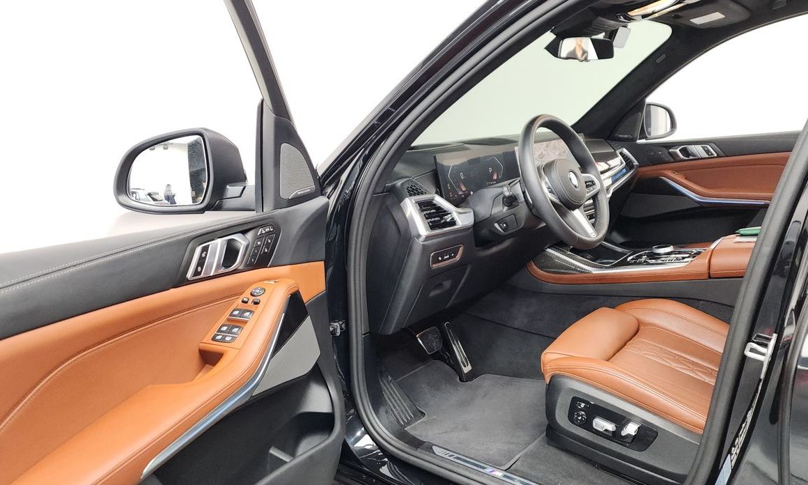 BMW X7 2025