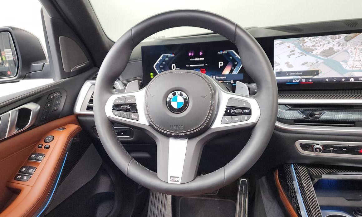 BMW X7 2025