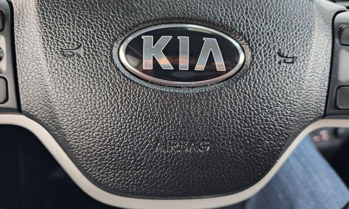 Kia morning 2016