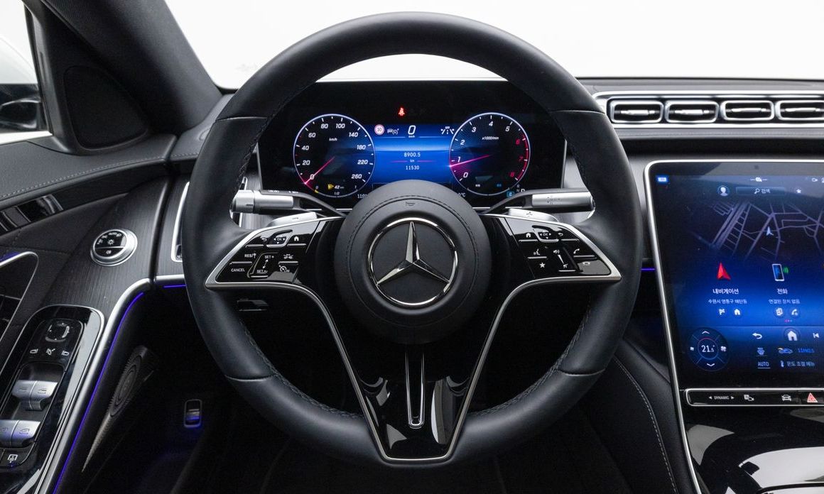 Mercedes-Benz S-Class 2024