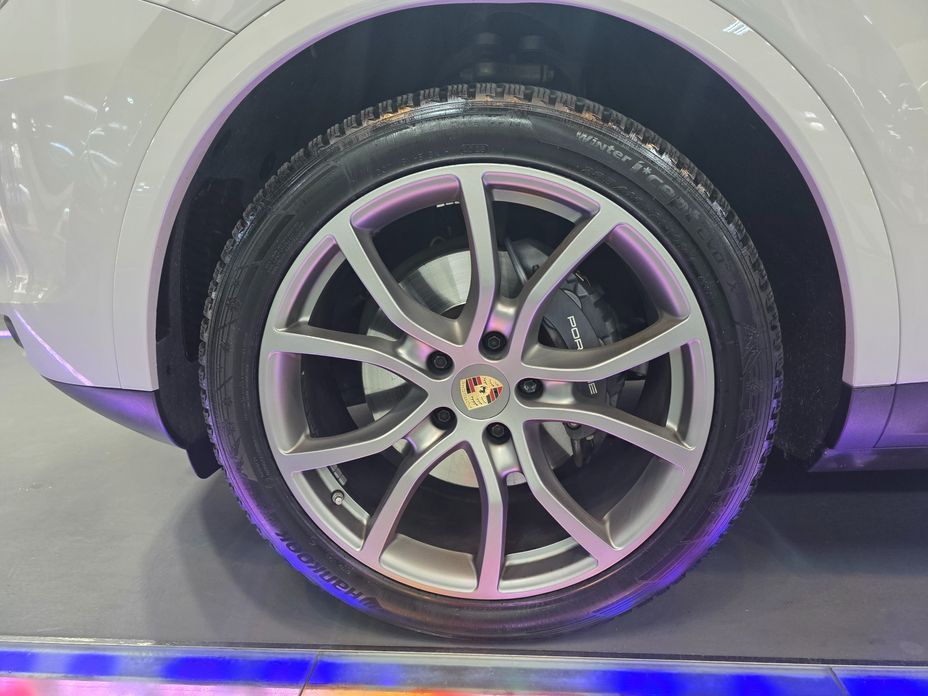 Porsche Cayenne 2023