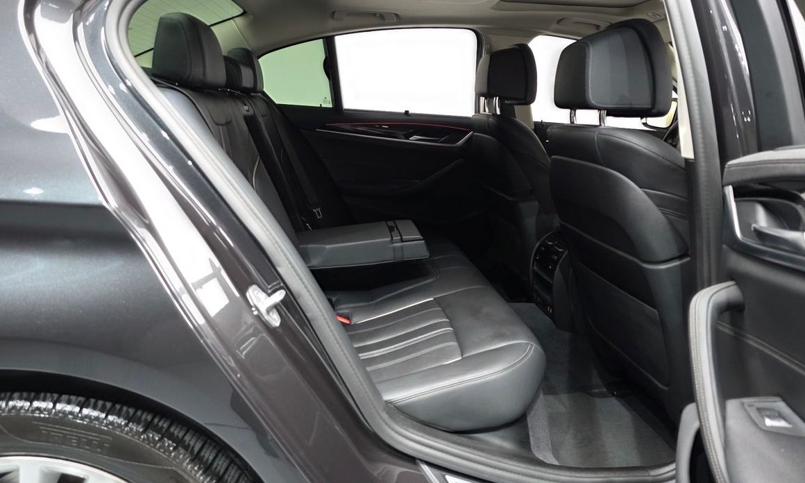 BMW 5-Series 2022