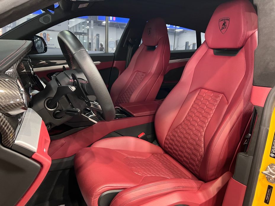 Lamborghini Urus 2021