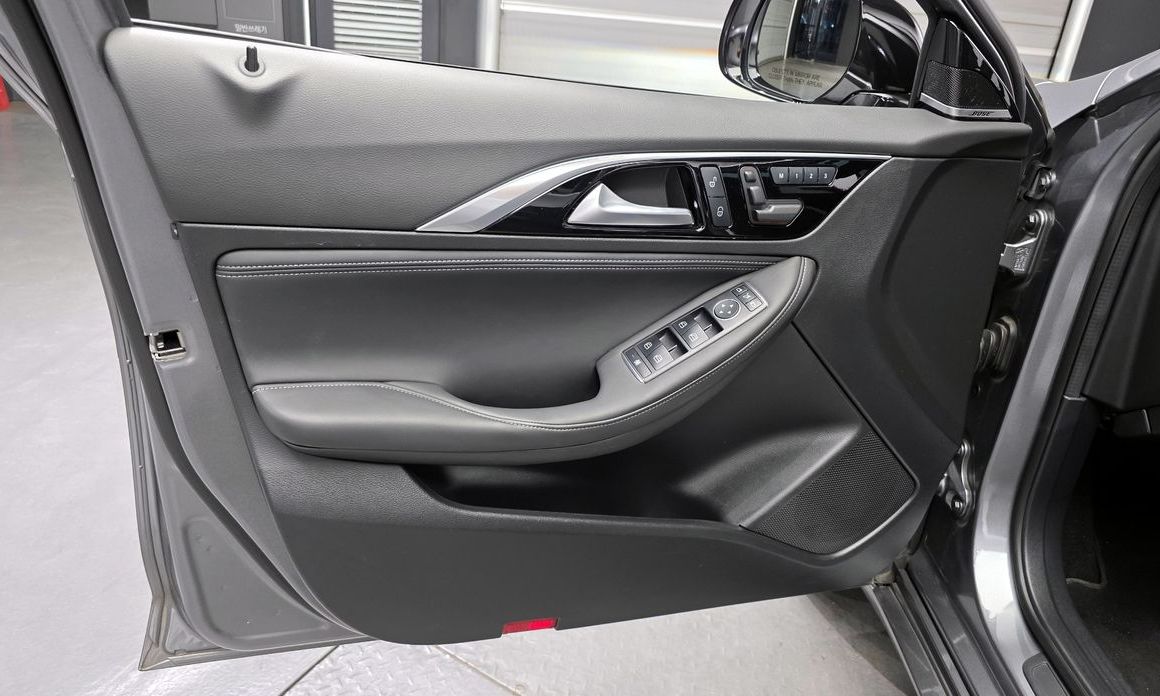 Infiniti Q30 2019